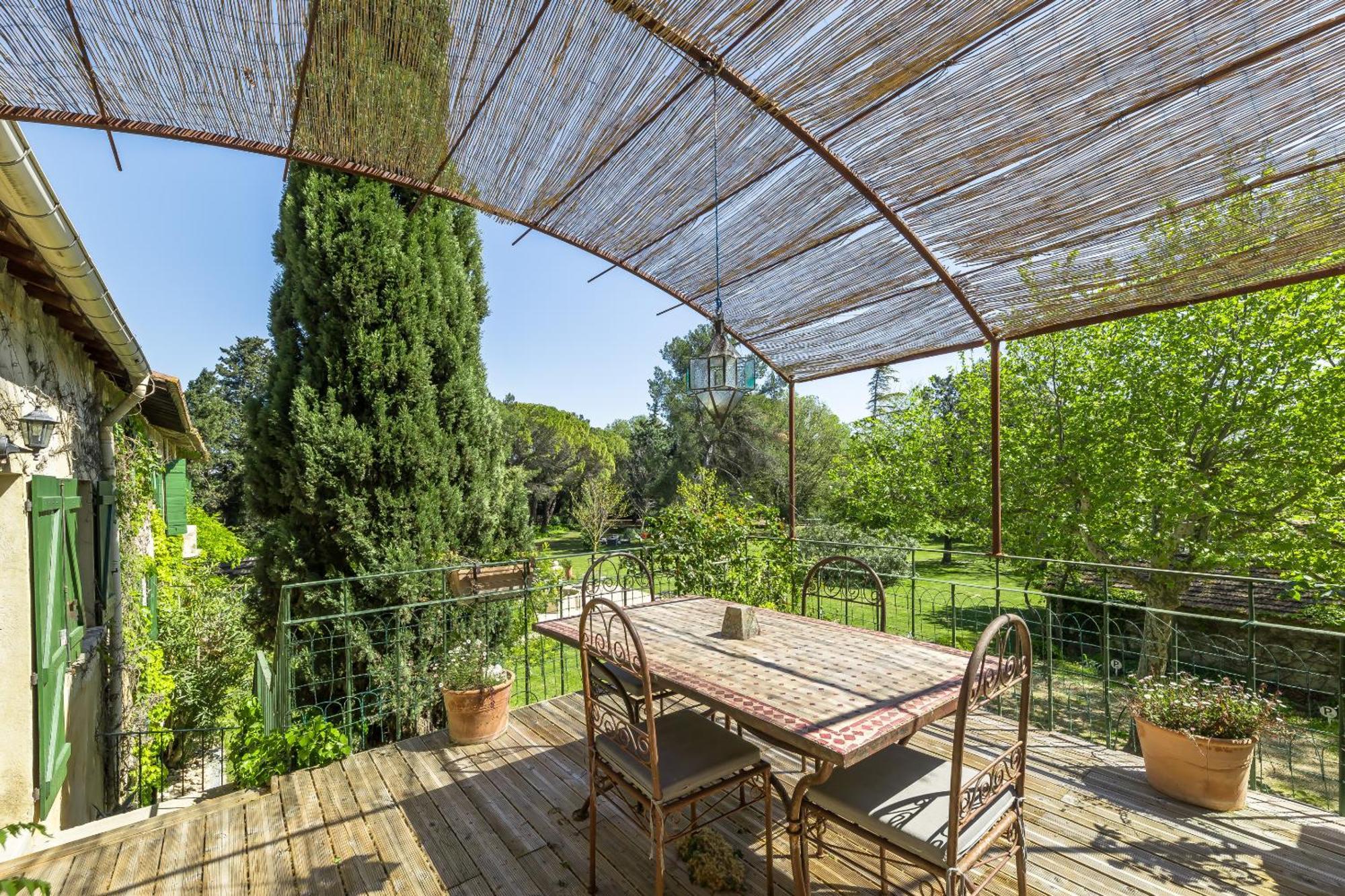Les Gites Du Domaine De Rhodes Avignon Ruang foto