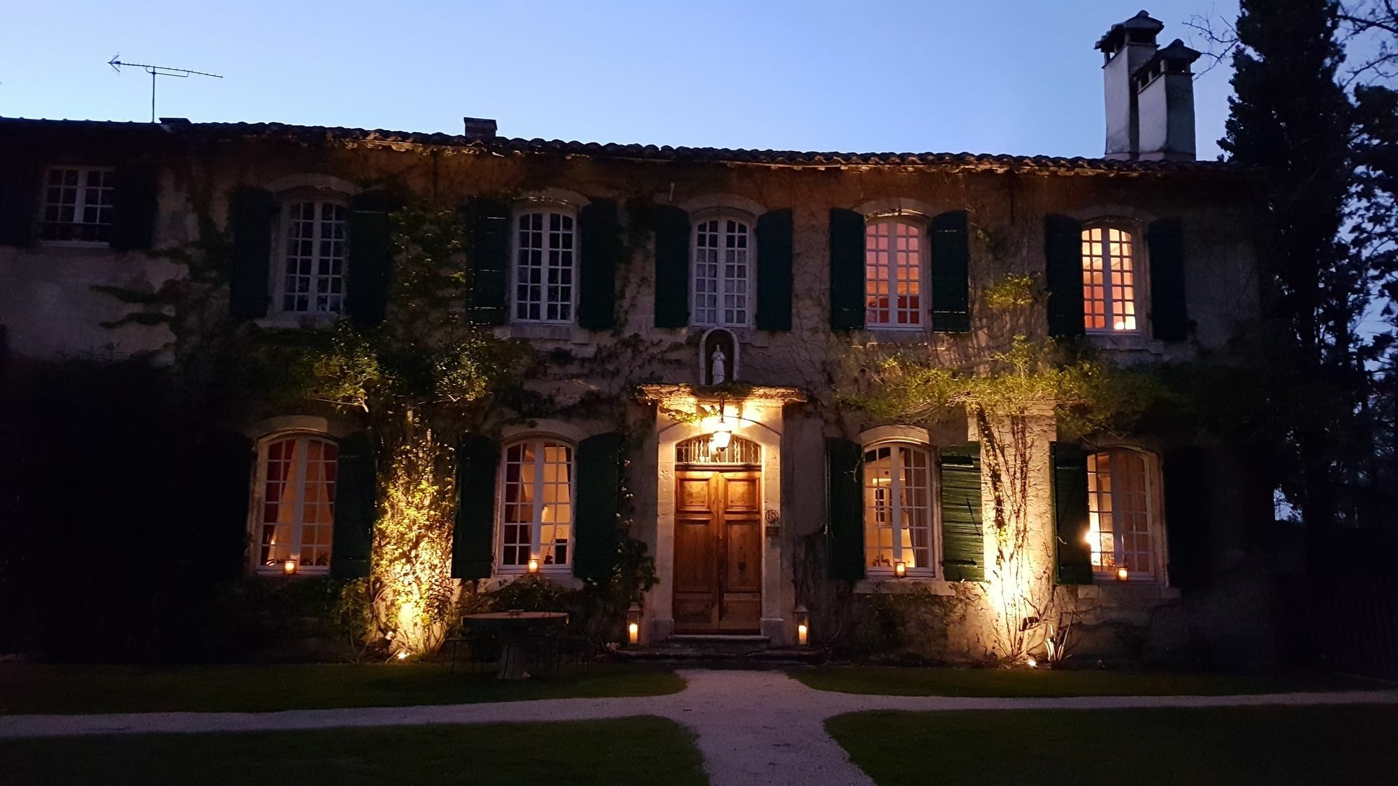 Les Gites Du Domaine De Rhodes Avignon Bagian luar foto